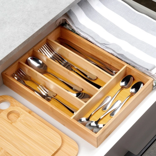 Illik a szabványos konyhai fiókokba