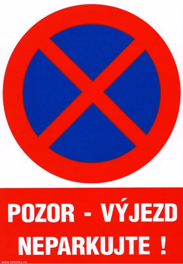 Öntapadós tábla Figyelem, kihajtó – Ne parkoljon, A4 (210 × 297 mm)