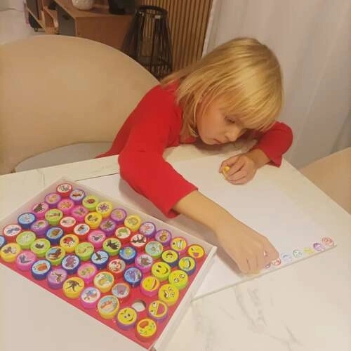 Szórakozás, amely támogatja a játékos tanulást
