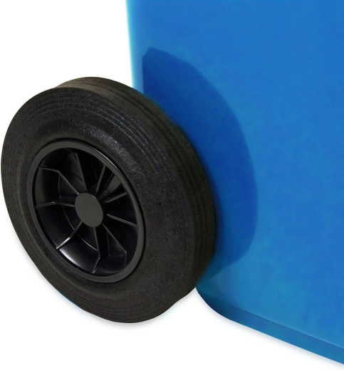 Könnyű kezelhetőség a kerekeknek köszönhetően