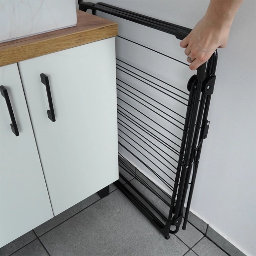 Összecsukható, helytakarékos design