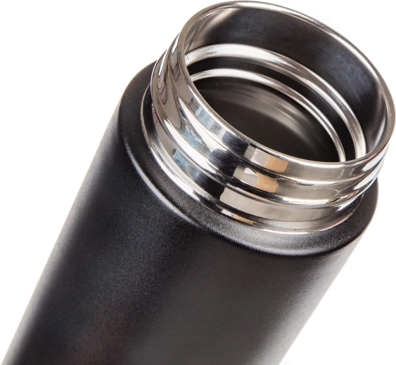 Biztonságos csavaros kupak és tömített nyak