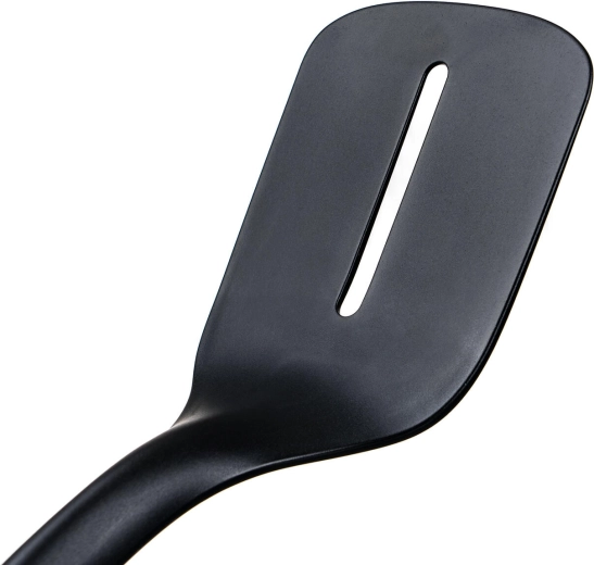 Folyadékelvezetés a nyílásnak köszönhetően