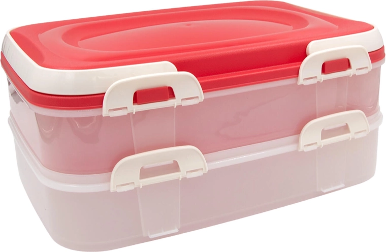 Masszív klipszek és szorosan záródó fedél