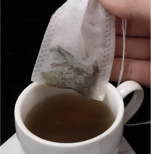 Szálas tea és gyógynövények kényelmes áztatása
