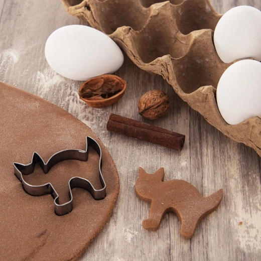 Precíz macskasziluett a tökéletes kekszekért