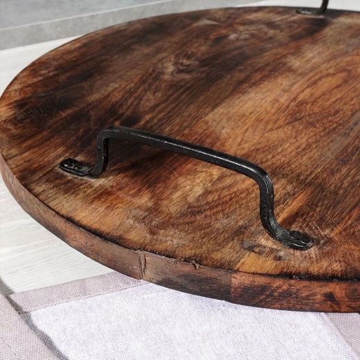 Rusztikus megjelenés és természetes erezet