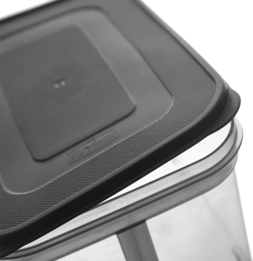 Légmentes fedél a hosszabb frissességért