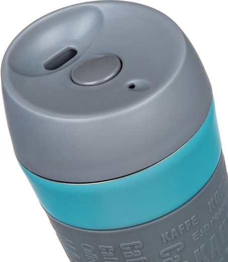 Kényelmes és biztonságos ivás útközben