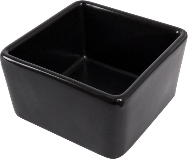 Kompakt és praktikus 100 ml űrtartalom