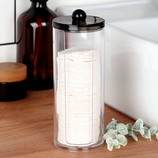 Átláthatóság az átlátszó testnek köszönhetően