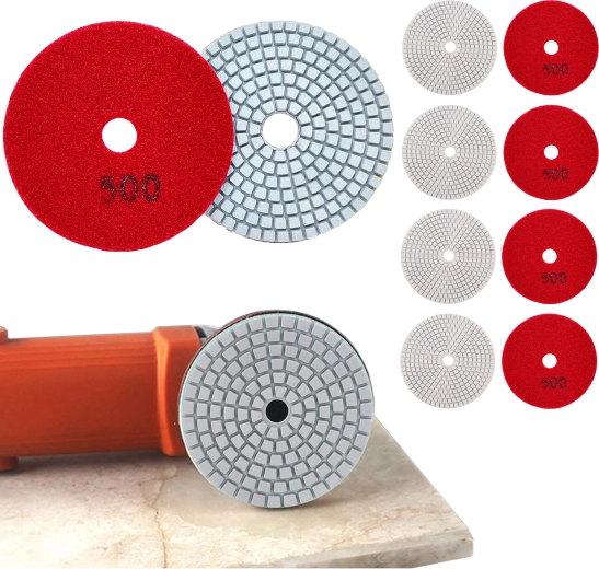 Gyors csere a tépőzárnak köszönhetően