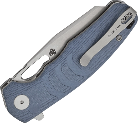 Ergonomikus kék G10 markolat és mély klip