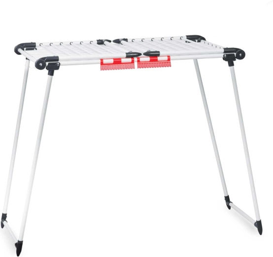 Tartók az apró ruhaneműkhöz és erős rudak