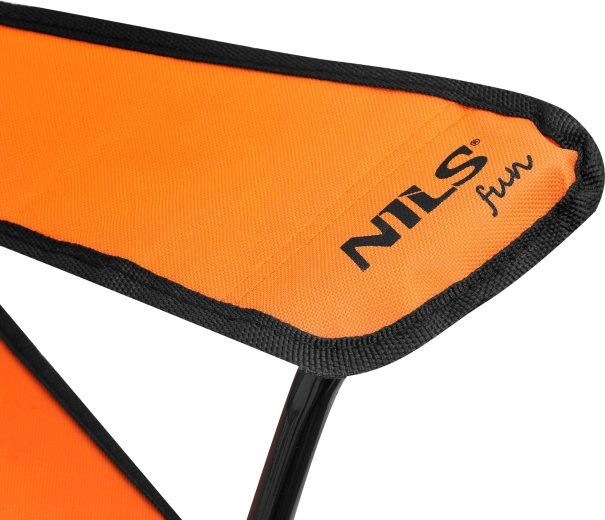 Masszív acélváz és tartós 600D huzat