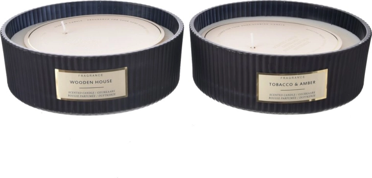 Illatgyertya üvegben Black 580 g
