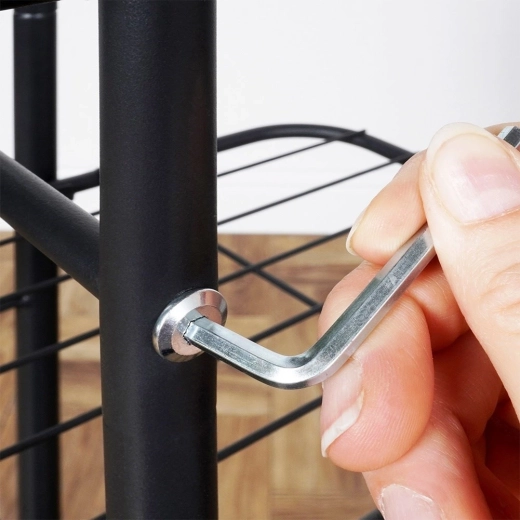 Könnyű szerelés és tartós anyagok