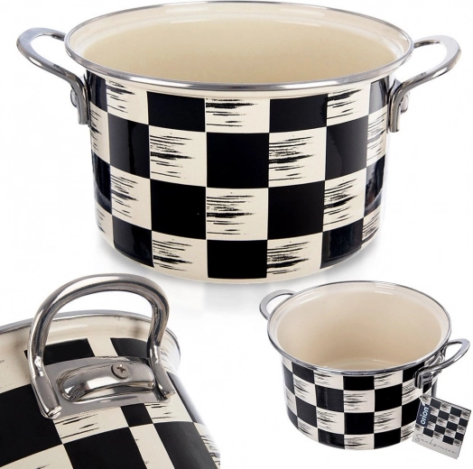 Kompatibilis minden tűzhellyel és sütővel