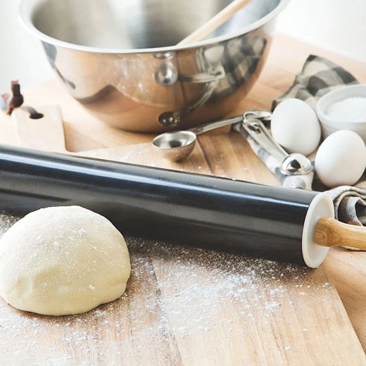 Kényelmes fa markolatok a biztos fogáshoz