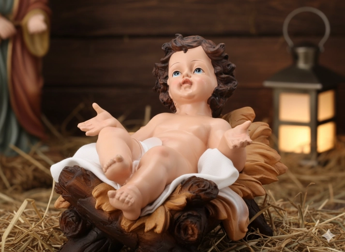 Polyresin Jézuska figura jászolban 35 × 22 × 25 cm