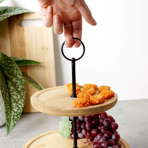 Masszív fémváz hordfüllel