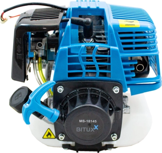 Erős és takarékos, 31 cm³-es 4 ütemű motor