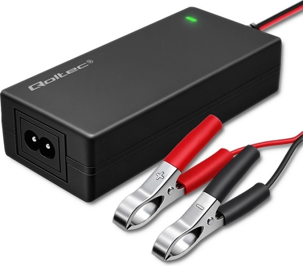 Qoltec intelligens töltő AGM/GEL/STD 12 V 2 A akkumulátorokhoz LED jelzéssel