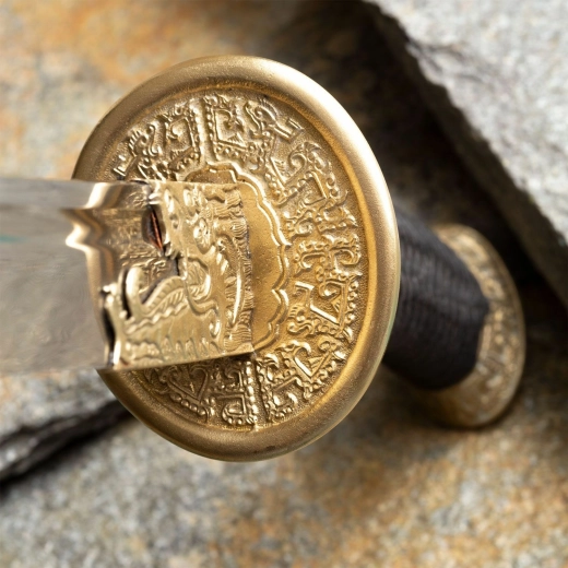 Sárgaréz keresztvas és selyemfonat