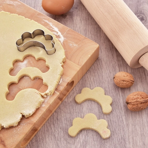 Könnyű szaggatás tésztában és masszákban