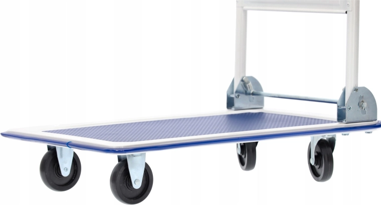 Zökkenőmentes manőverezés 4 forgó kerékkel