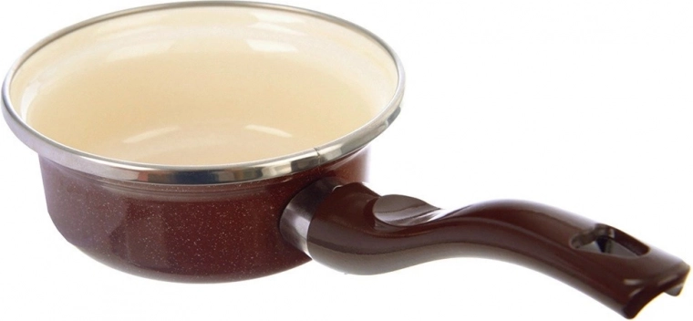 Sokoldalú használat minden tűzhelyen és a sütőben is