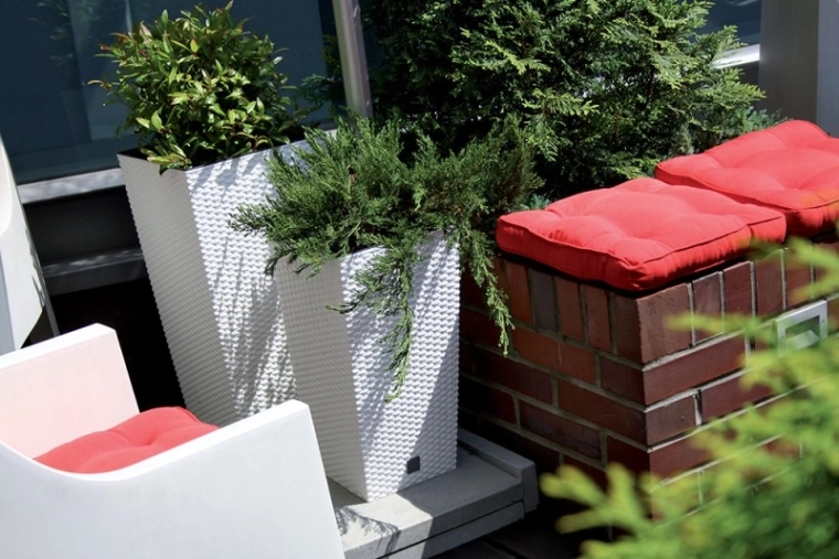 Praktikus kivehető betét az egyszerű átültetéshez