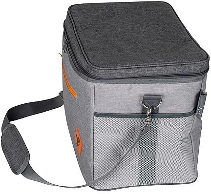 Kényelmes hordozás állítható pánttal