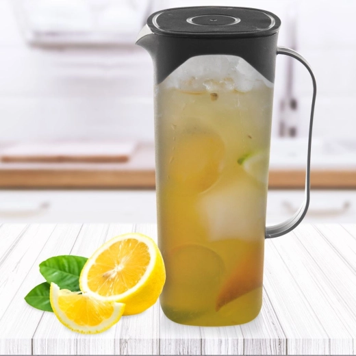 Átlátszó test a tartalom ellenőrzéséhez