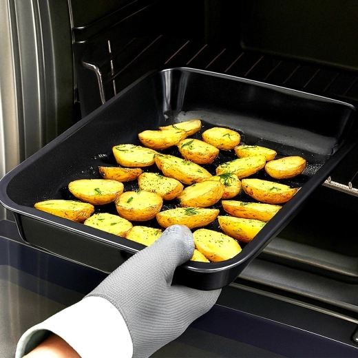 Egyenletes sütés és könnyű kezelhetőség