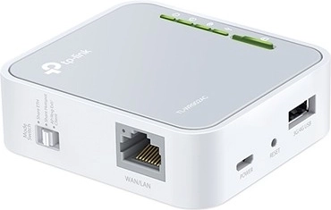 USB port és rugalmas tápellátás