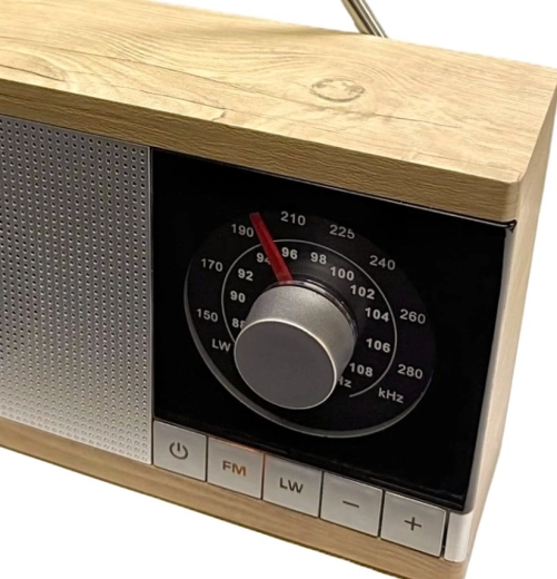 Kényelmes analóg FM és LW hangolás