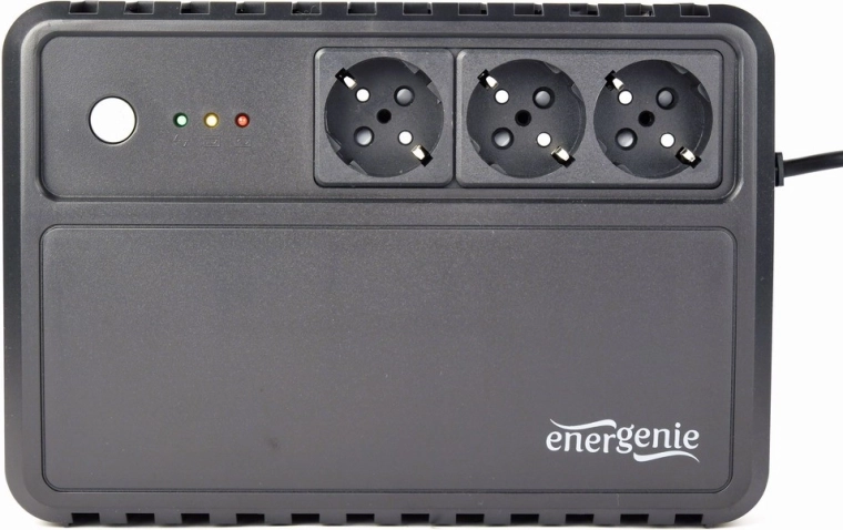 Három Schuko aljzat akkumulátoros tartalékkal