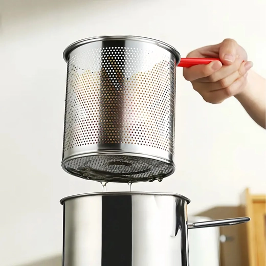 Kompakt kialakítás levehető fogantyúval