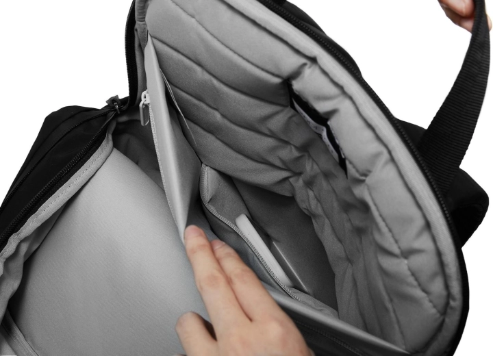 Párnázott laptoprekesz és okos rendszerezés