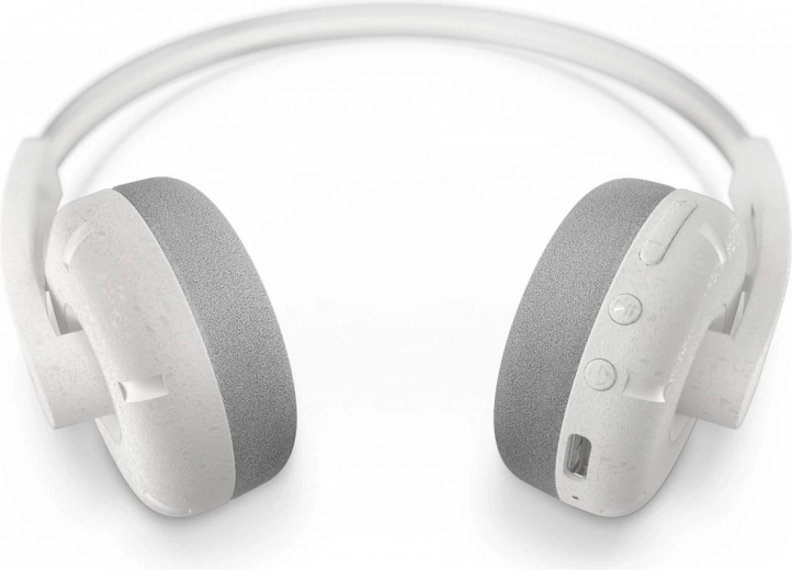 Akár 26 óra zenehallgatás + gyors USB‑C töltés