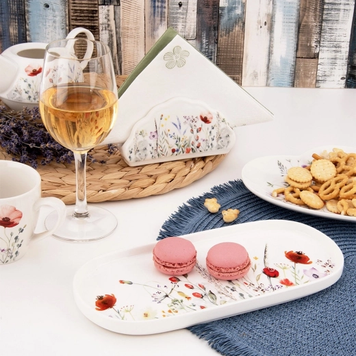 Praktikus méretek és megemelt perem