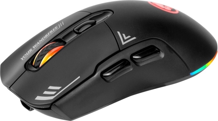 Akár 6400 DPI pontosság