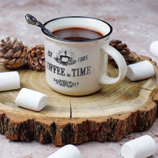 Kompakt 160 ml-es űrtartalom eszpresszóhoz és flat white-hoz