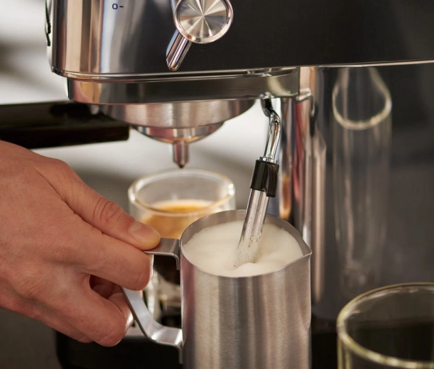 Gőzkar cappuccinóhoz és lattéhoz