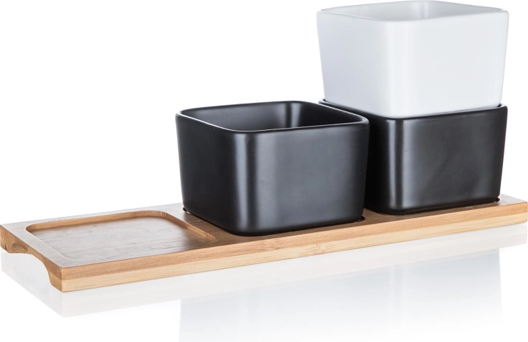 Stabil tálca a könnyű tálaláshoz