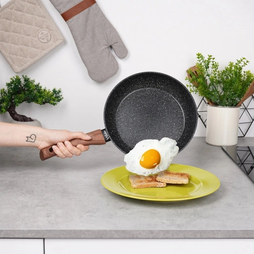 Tapadásmentes gránit felület az egészséges főzéshez