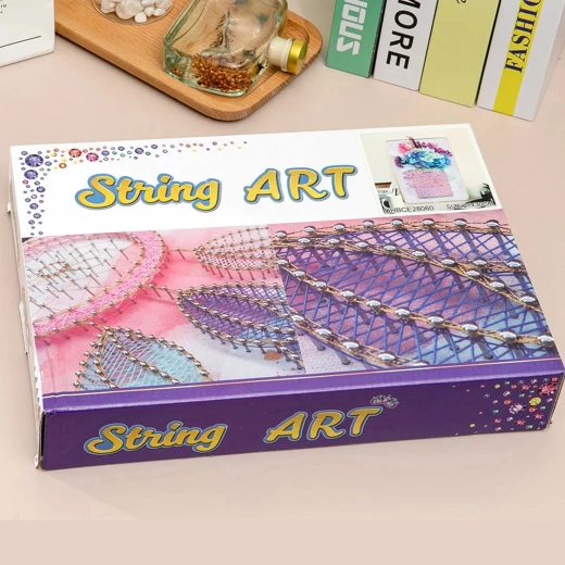 Kreatív String Art készlet LED-del, kép 21 × 30 cm – virágok vázában