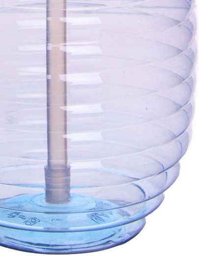 Átlátszó tartály a szint áttekintéséhez