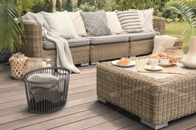 Kettő az egyben: tárolókosár és lerakóasztal